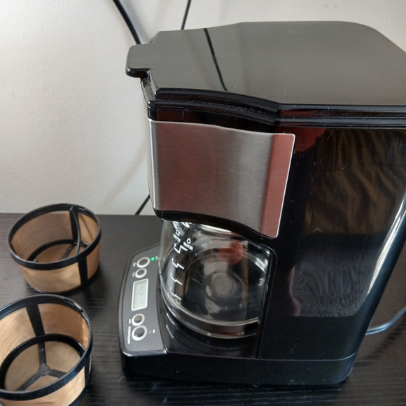 Jura Cypresso Coffee Maker model 426 in excellent condition.  Great for a apartm - Picture 8 of 12